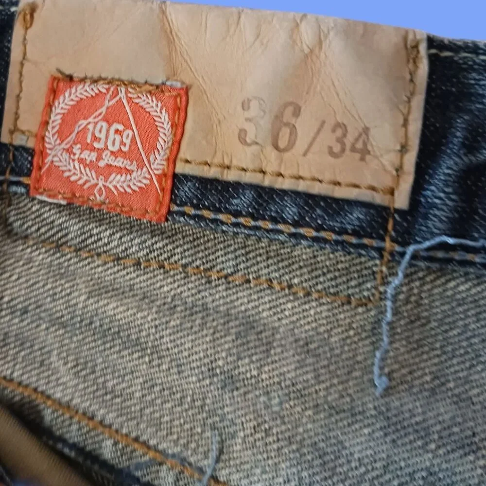 Gap Mens 1969 Straight Fit Denim Jeans Medium Wash Cotton Casual Wear Size 36/34 - Picture 4 of 16